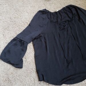 NWT black top